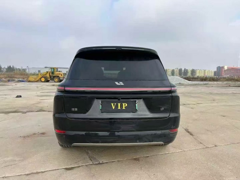 保定25年理想L99