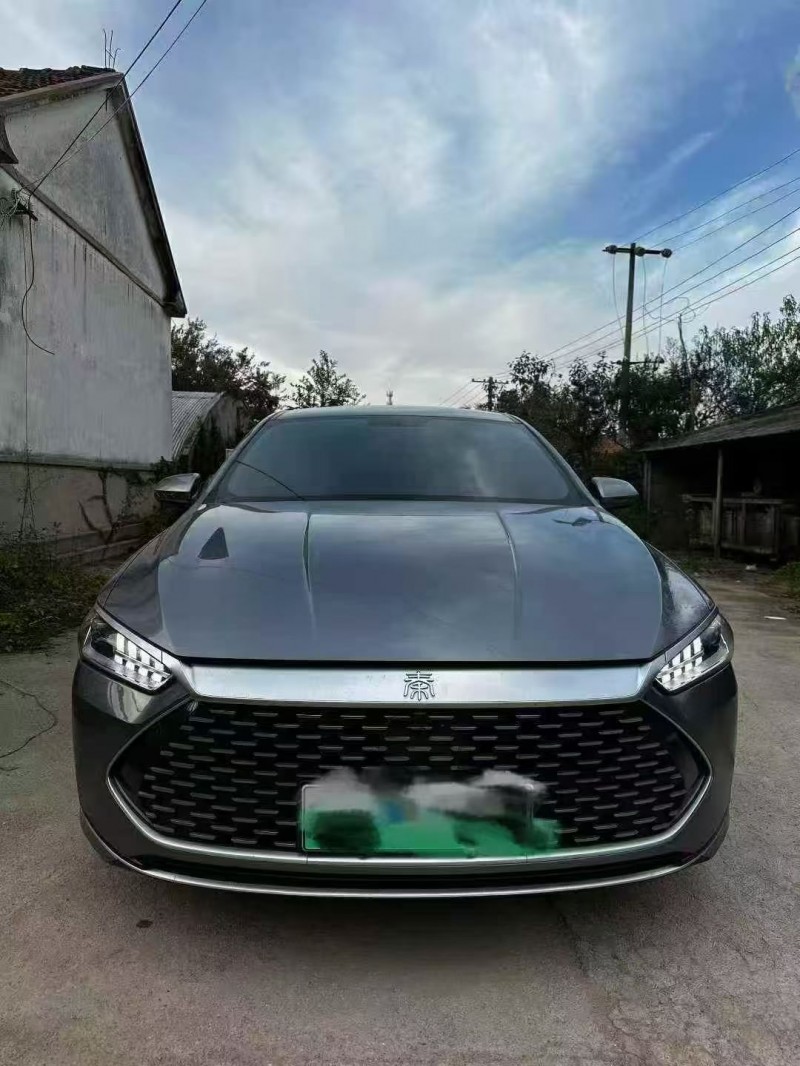 东营24年比亚迪秦1