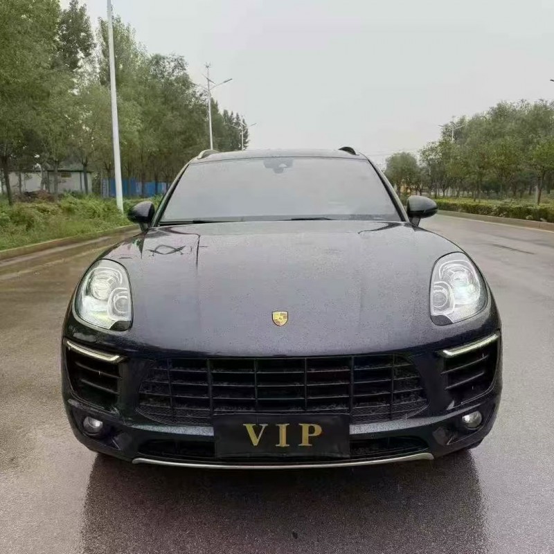 枣庄17年保时捷Macan1