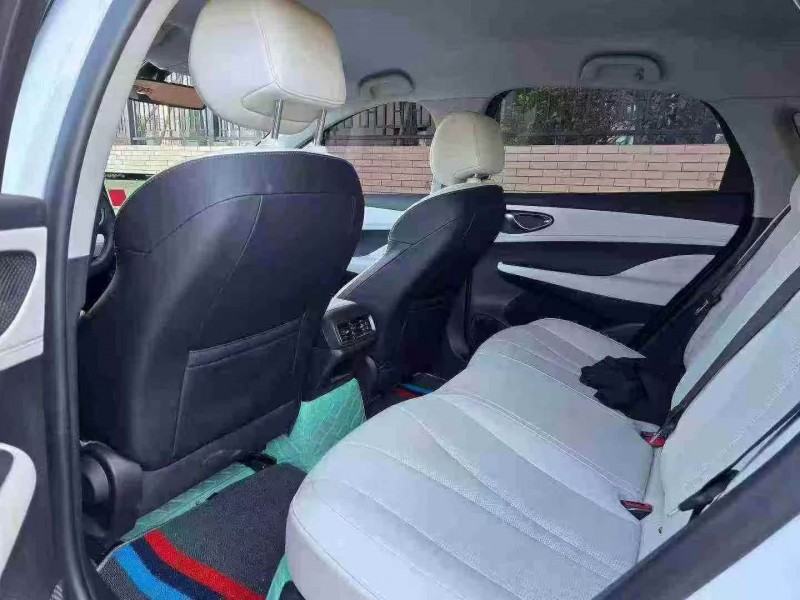 秦皇岛25年比亚迪海豹7