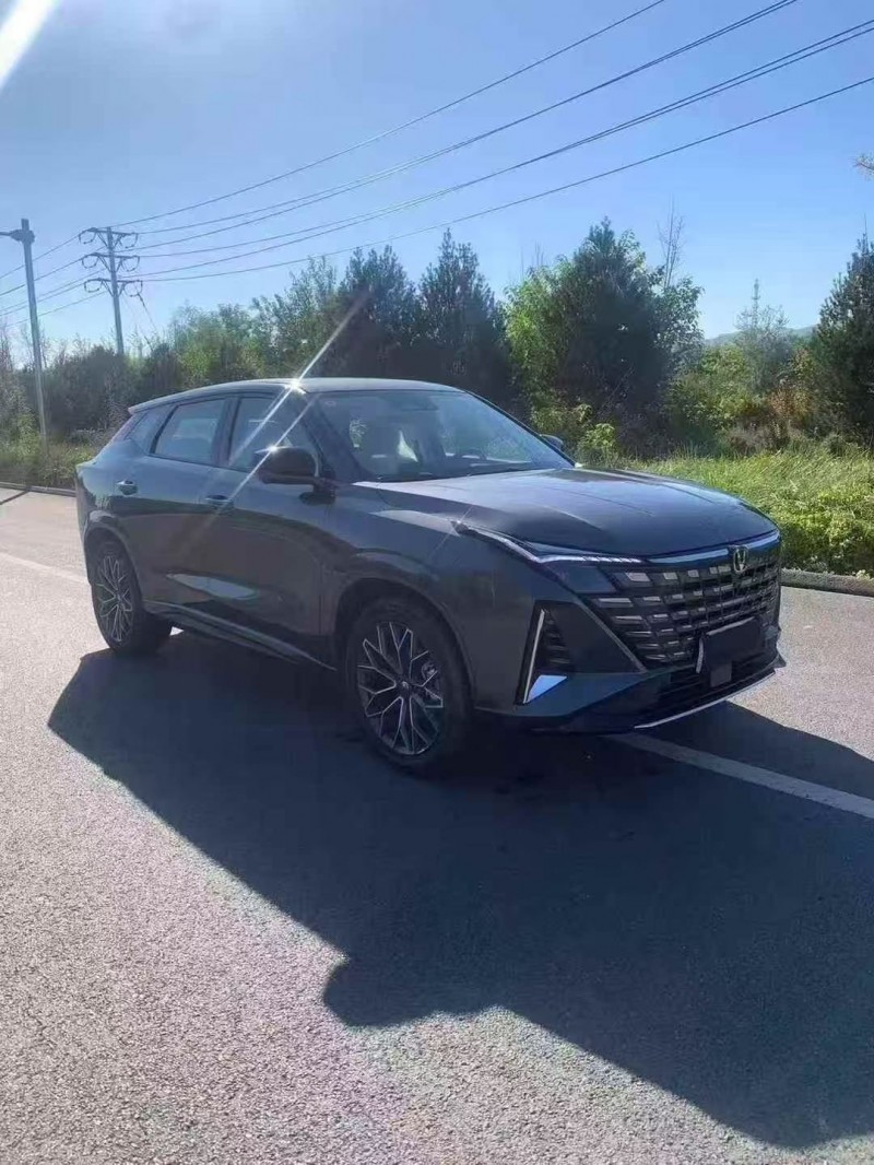 邯郸25年长安汽车UNI3