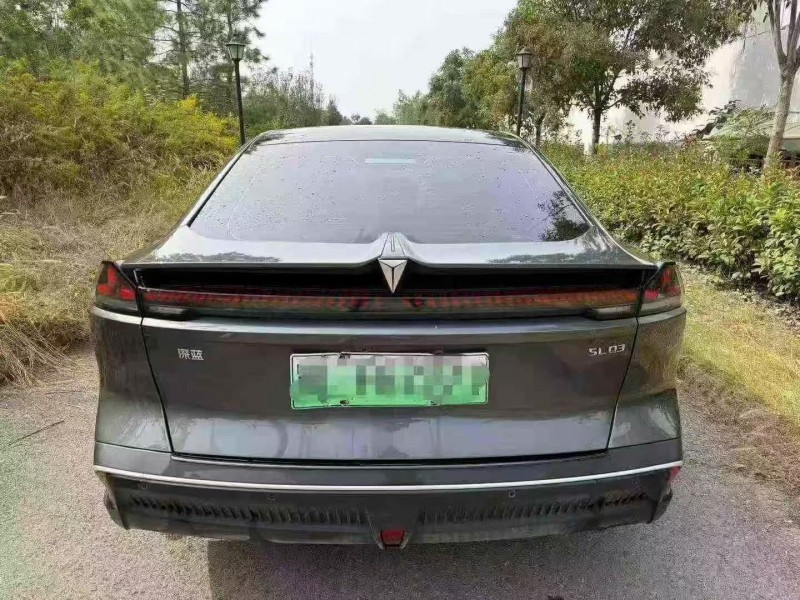 鄂州23年长安汽车深蓝8