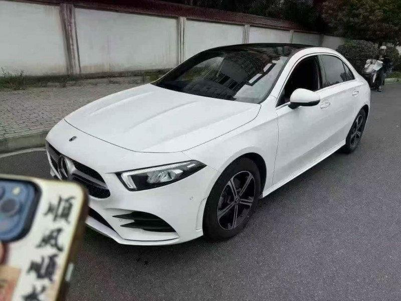 荆州23年奔驰A3