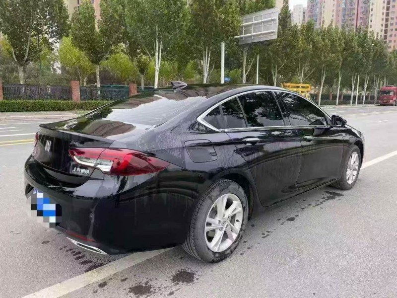 焦作25年别克君威4