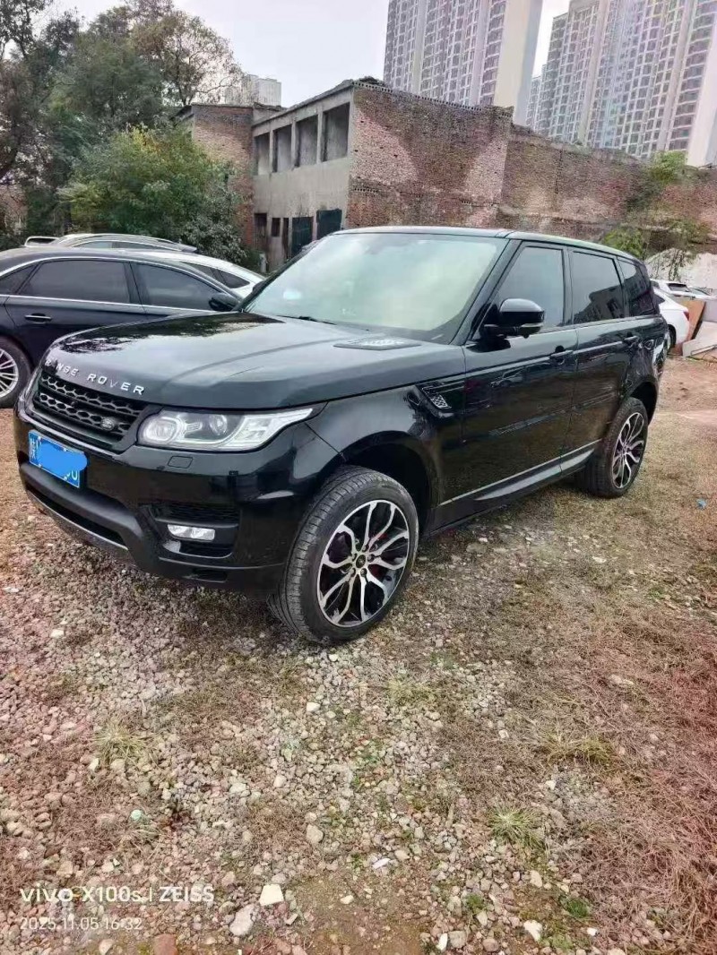 宝鸡16年路虎揽胜运动3