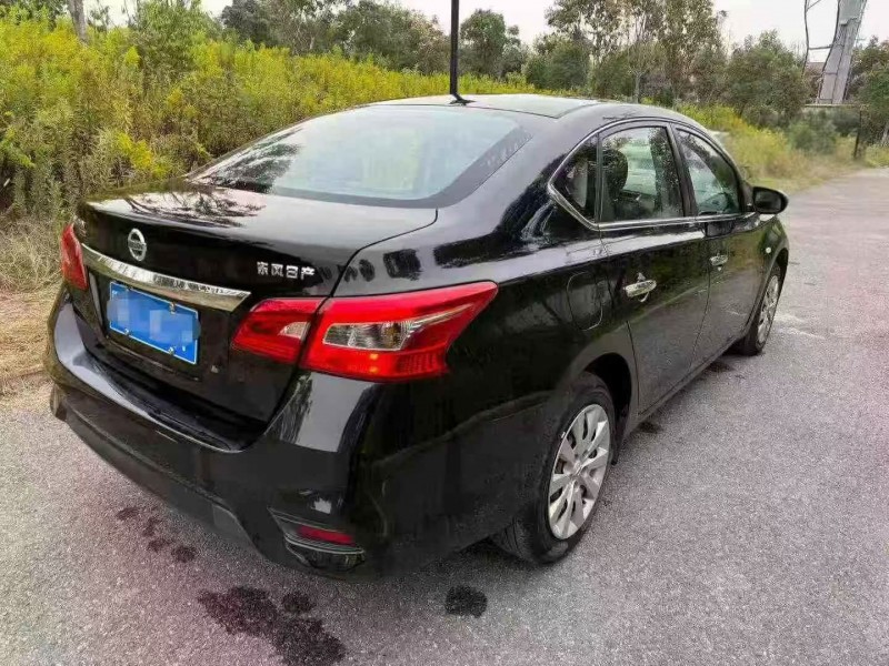 十堰24年日产轩逸9