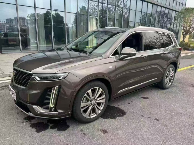 岳阳20年凯迪拉克XT62