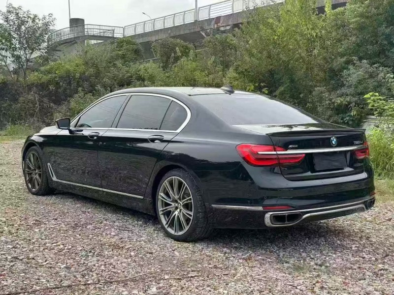 湘潭17年宝马7系7