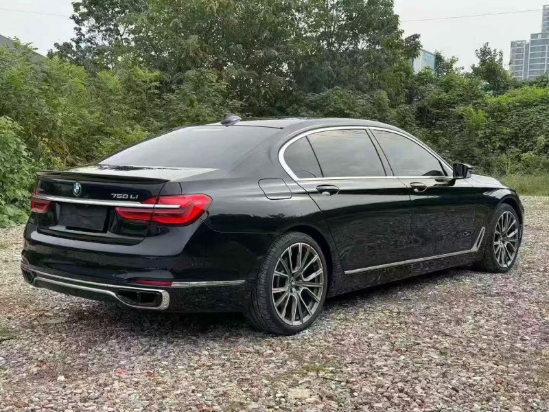 湘潭17年宝马7系8