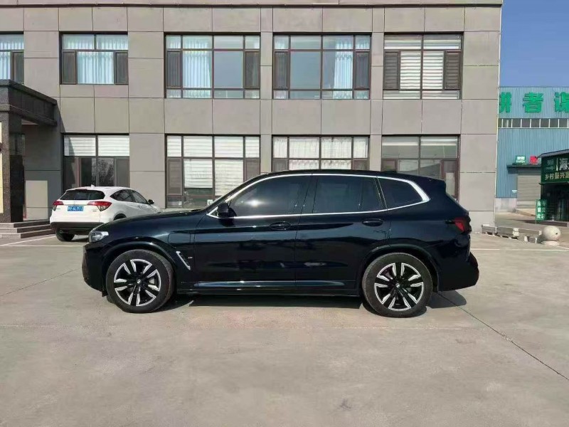 唐山24年宝马IX39