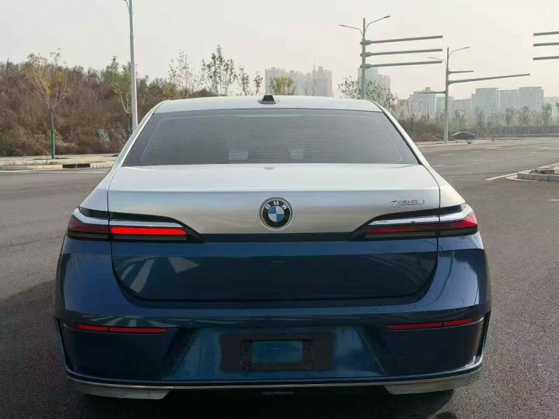 秦皇岛24年宝马7系9