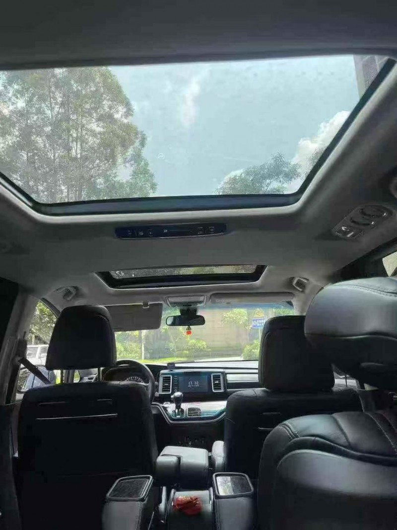 深圳19年本田艾力绅4