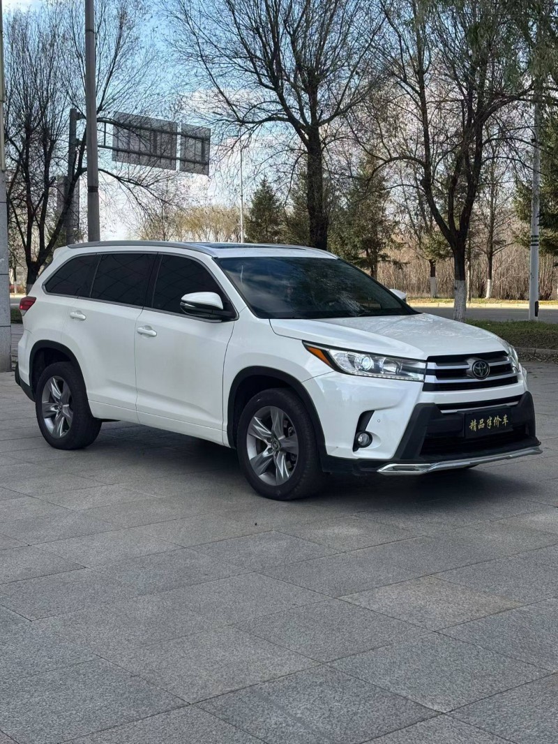 吉林19年丰田汉兰达4