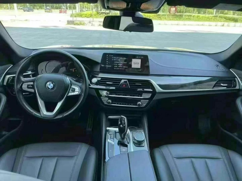 吉林18年宝马5系9