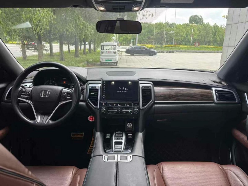 吉林18年本田URV7