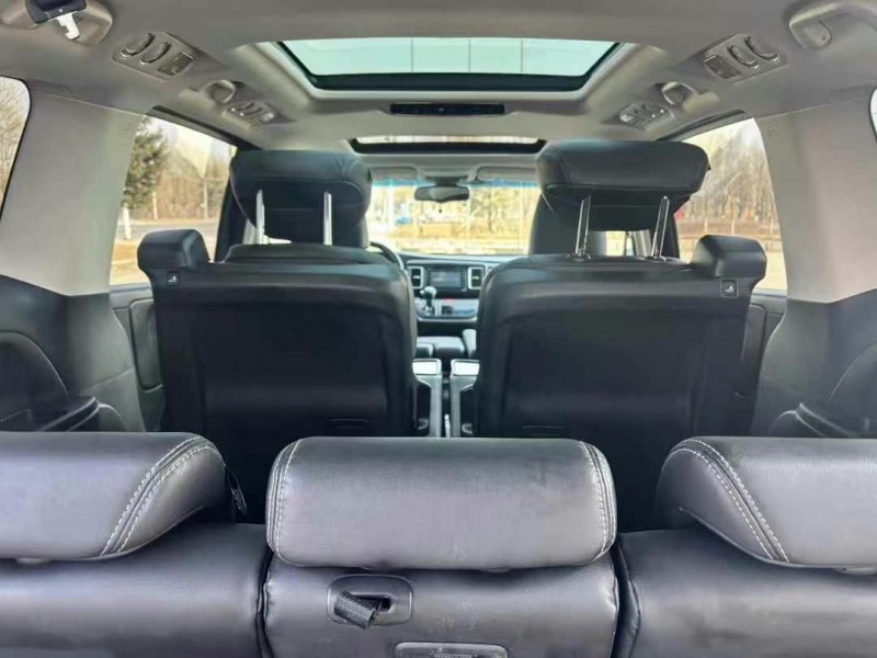 吉林18年本田艾力绅4