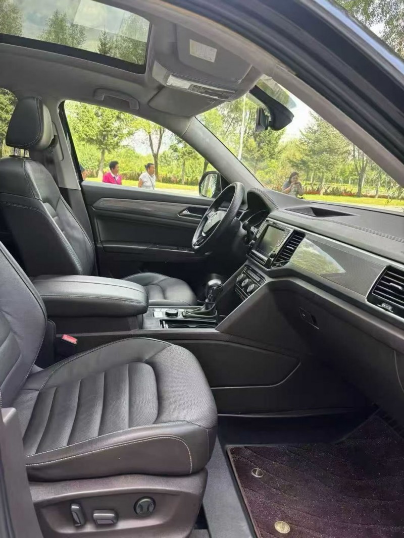 吉林17年大众途昂6