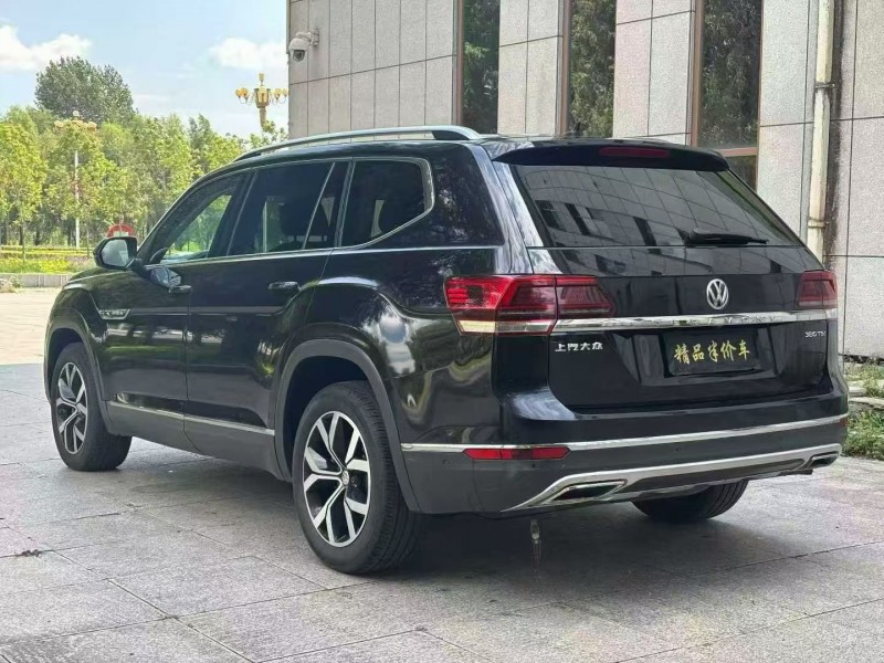 吉林17年大众途昂8