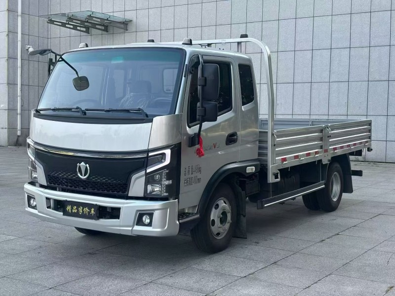 吉林25年飞碟箱货货车7