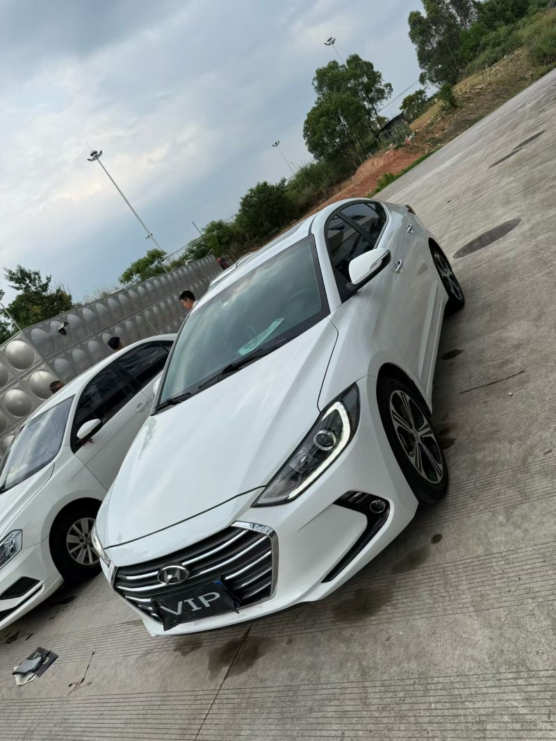 乐山18年现代领动2