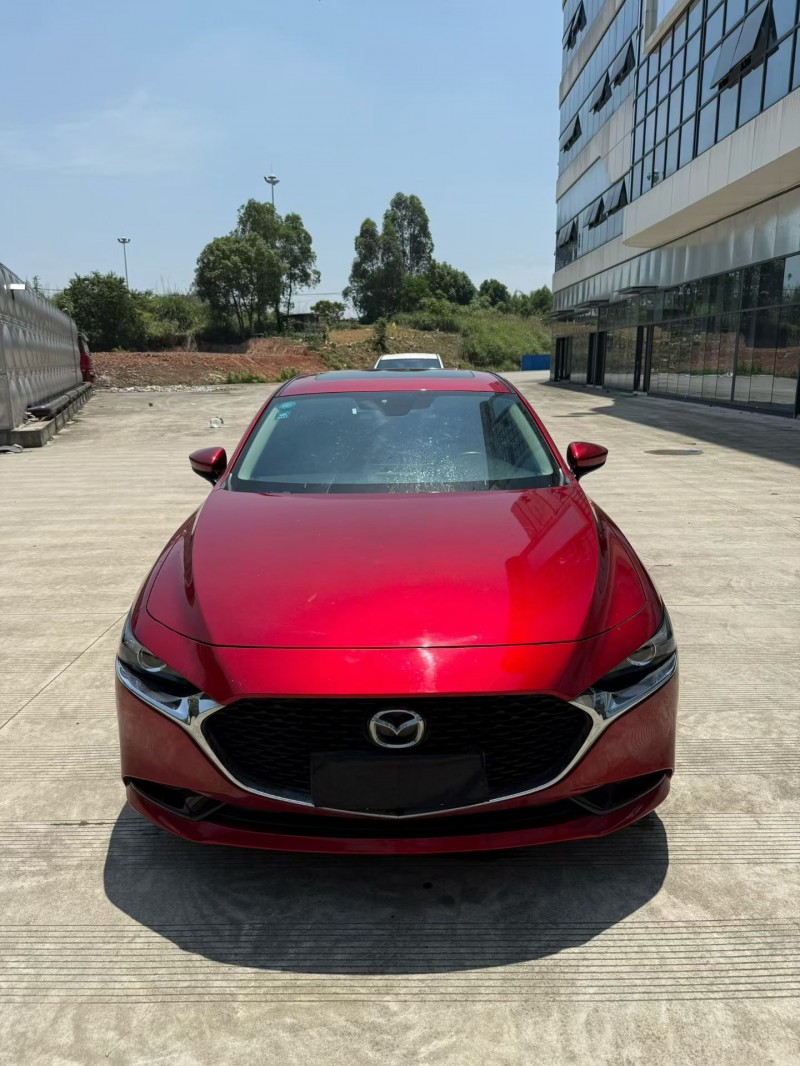 乐山20年马自达昂克赛拉1