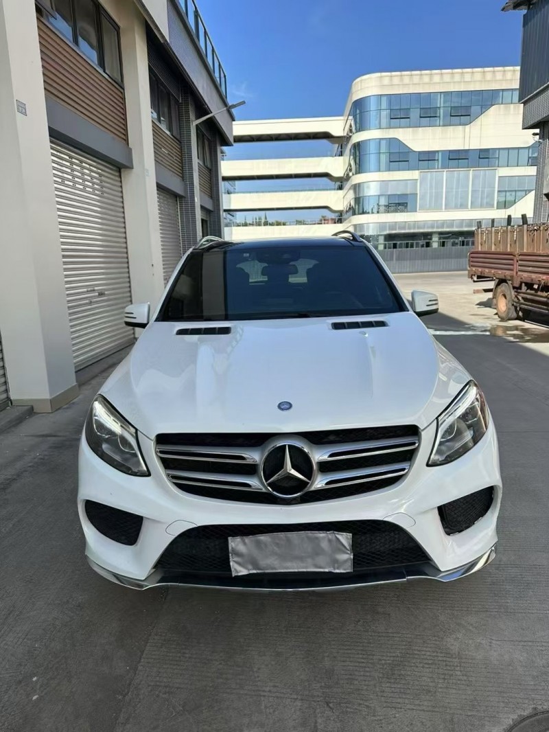 乐山17年奔驰GLE1