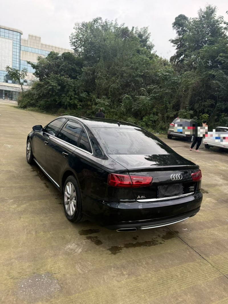 乐山17年奥迪A6L5