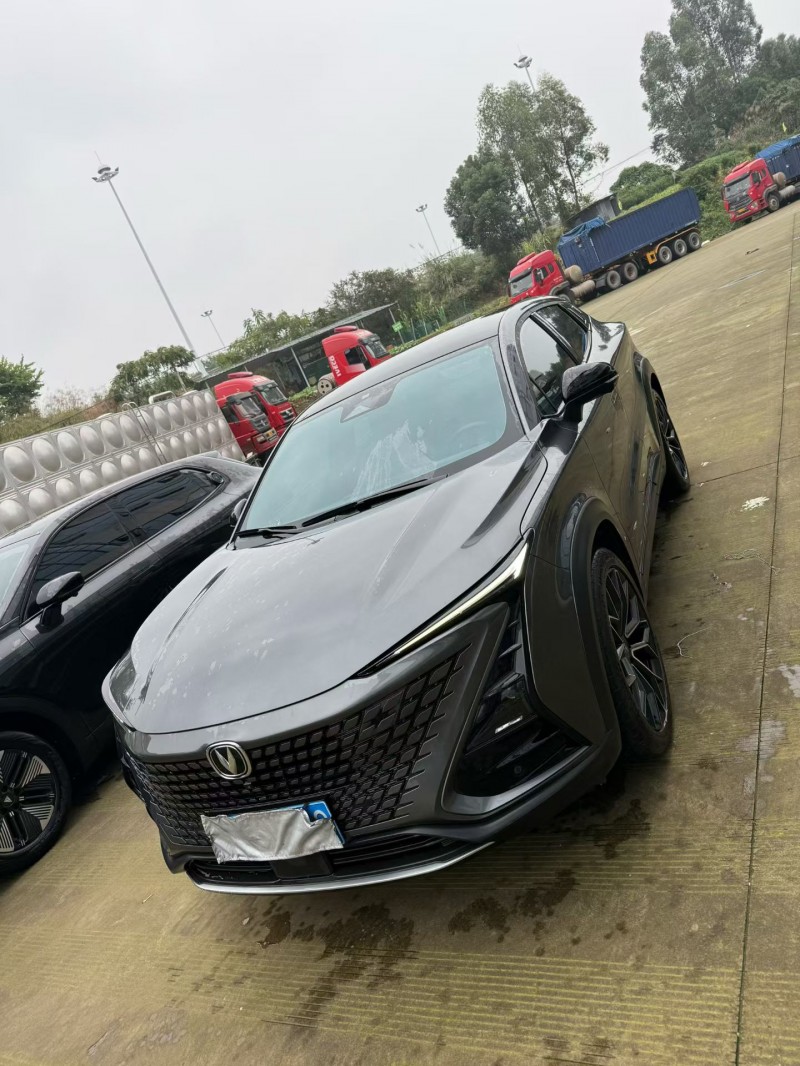 乐山22年长安汽车UNI2