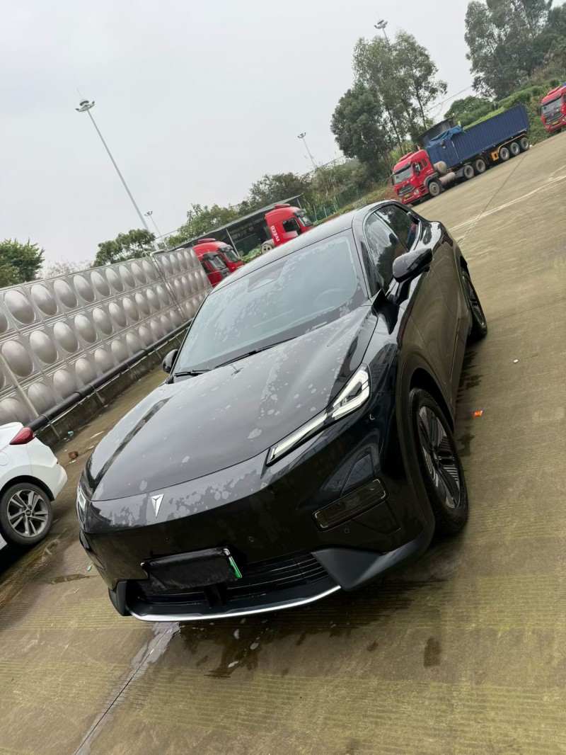 乐山25年长安汽车深蓝2