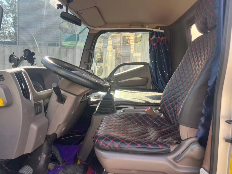 临沂21年福田奥铃5