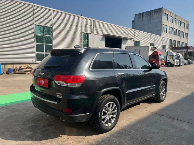 临沂15年Jeep大切诺基7