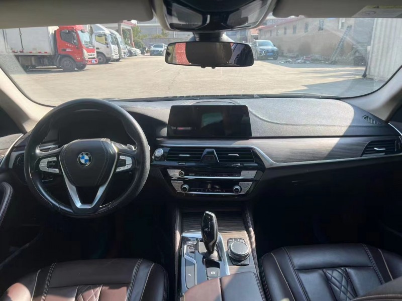 临沂19年宝马5系4