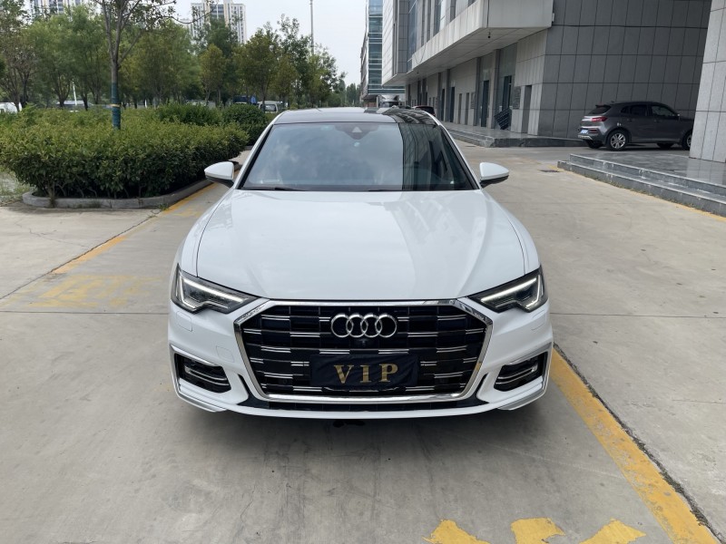 济宁19年奥迪A6L1