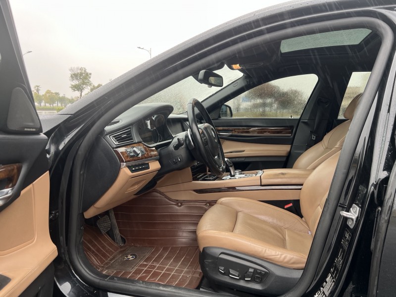 盐城14年宝马7系4