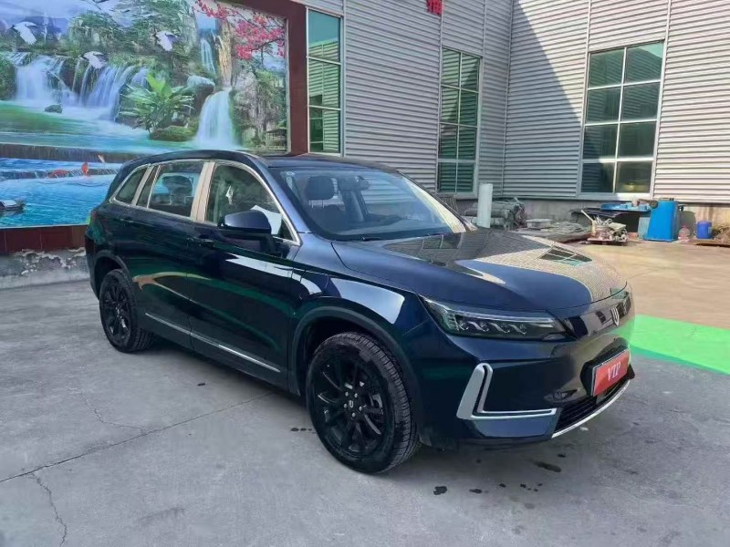 吐鲁番25年创维EV62