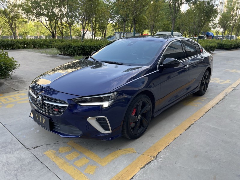 济宁23年别克君威3