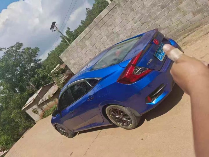 贵阳20年本田思域7