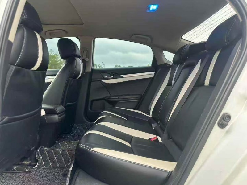 湛江17年本田思域5