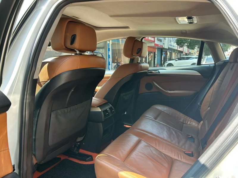 娄底15年宝马X65