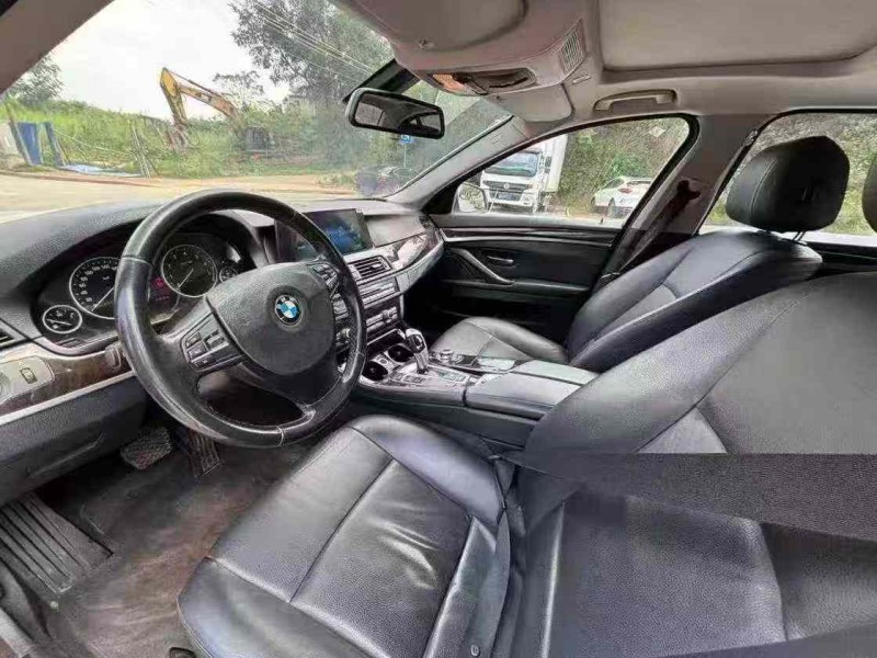 南宁14年宝马5系4