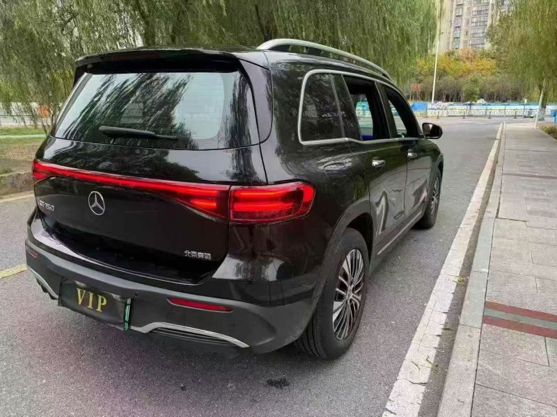 萍乡25年奔驰EQB7
