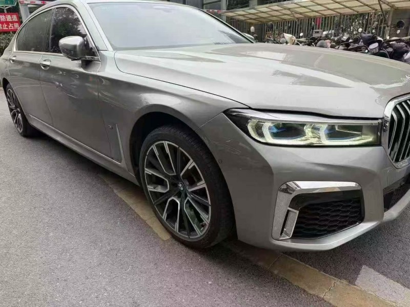 新余20年宝马7系3