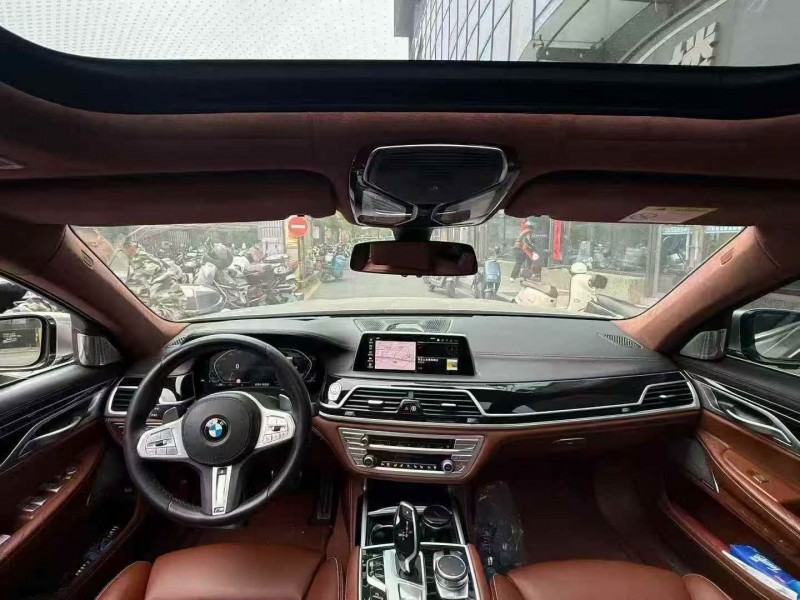 新余20年宝马7系5