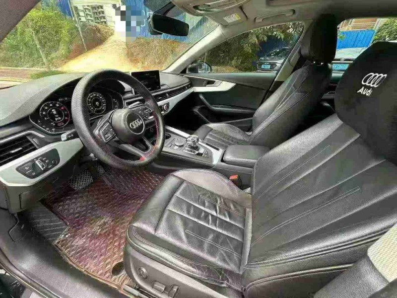 南宁19年奥迪A4L4