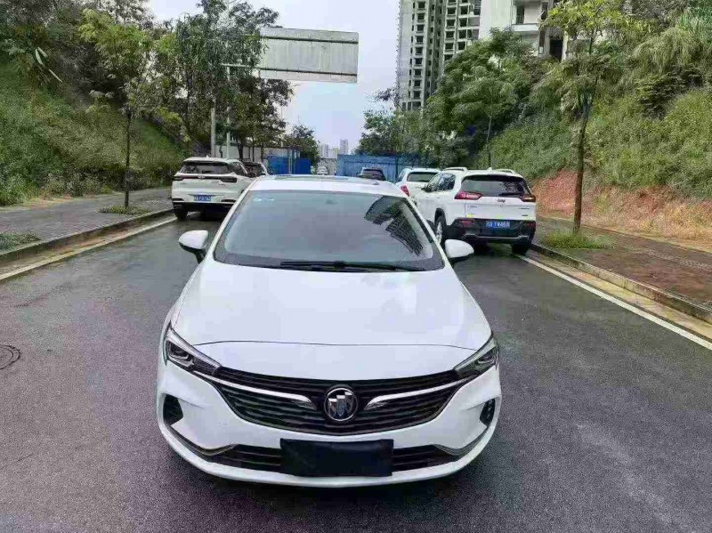 南宁20年别克威朗1