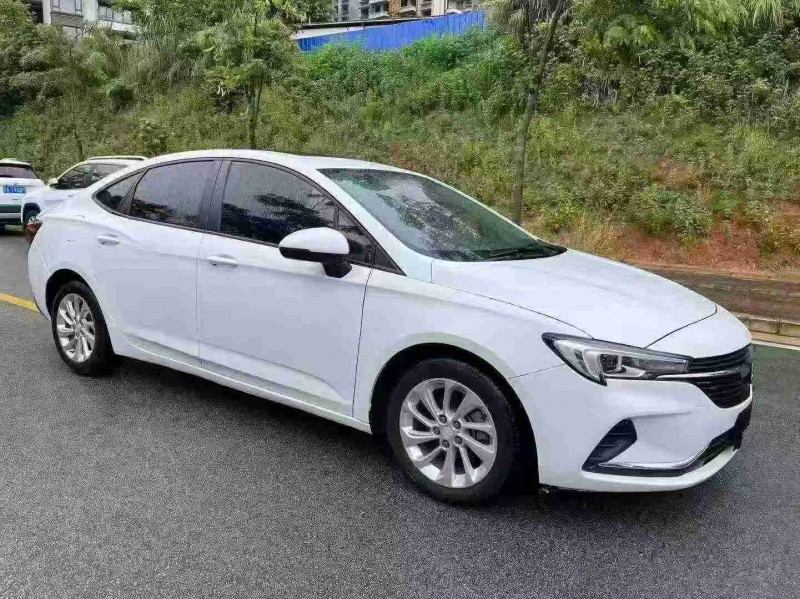 南宁20年别克威朗2