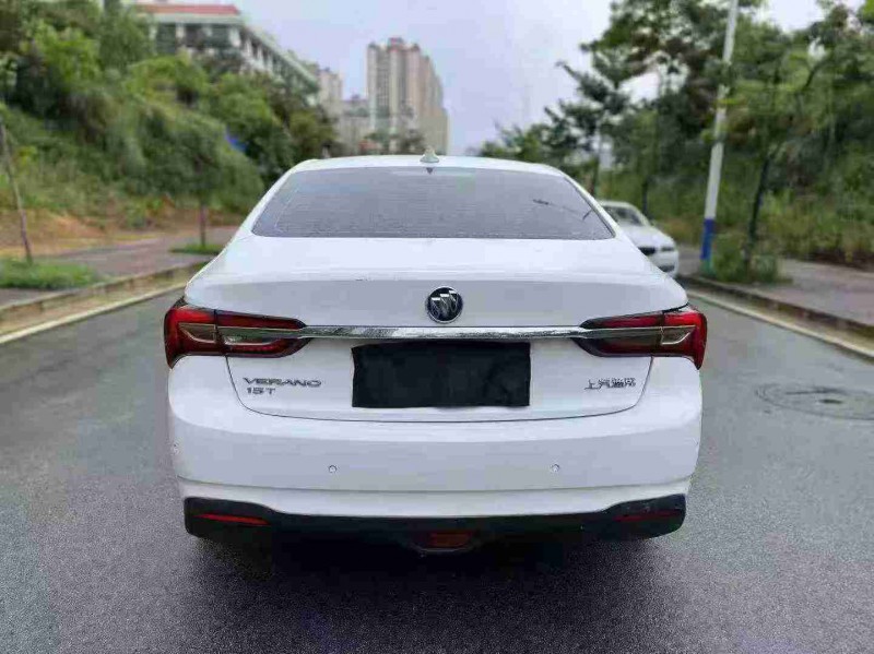 南宁20年别克威朗7