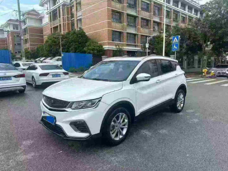 南宁20年吉利缤越3