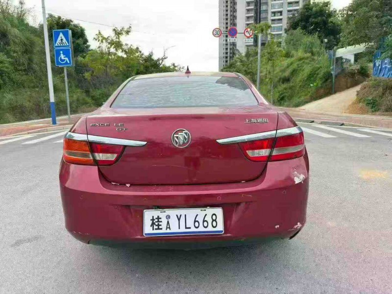 南宁11年别克英朗9