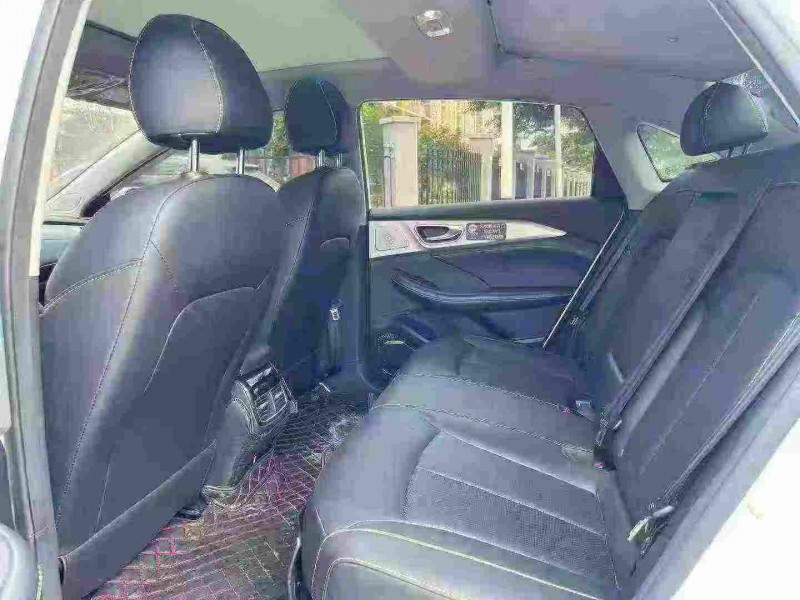 南宁23年荣威i66